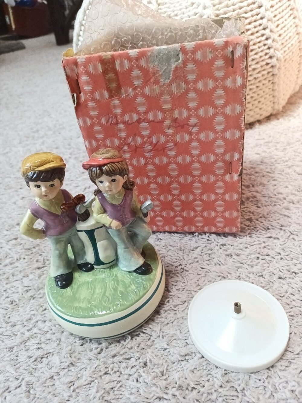 UCTCI Golfing Golf Girl Boy Carpenters Yesterday Once More Turns Music Box Japan